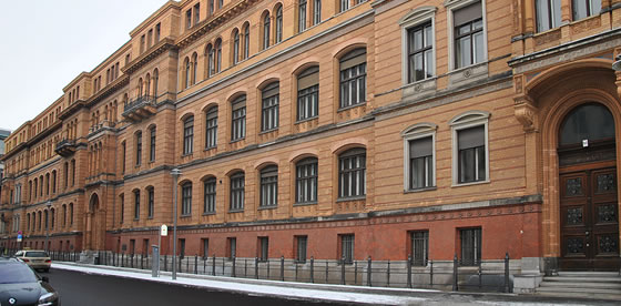 Instandsetzung und Nachbau historischer Fenster in Berlin